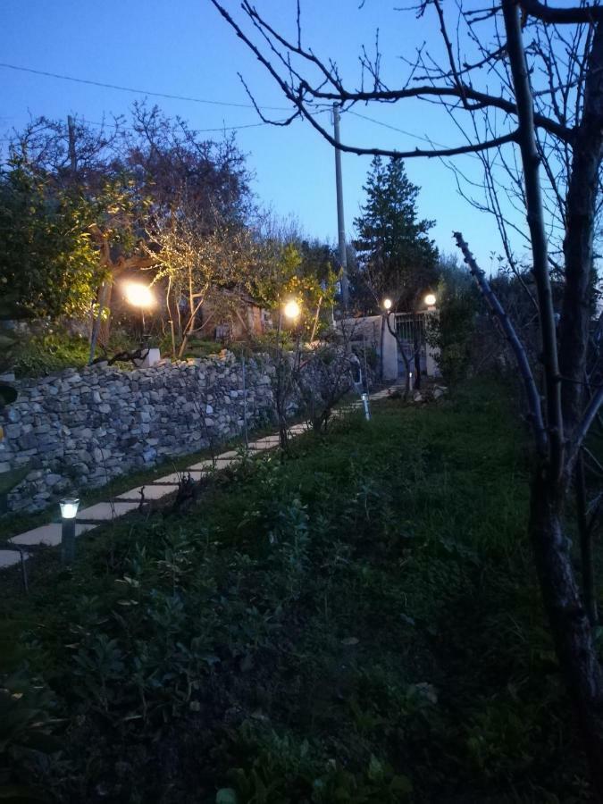 La Casa Del Prussiano Leilighet Diano Castello Eksteriør bilde